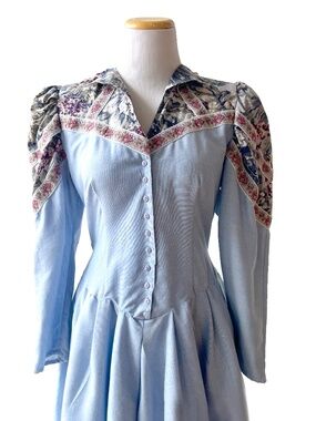 Vintage Western Cottage Core Dress in Chambray and Brocade / Peri Label/ Small S